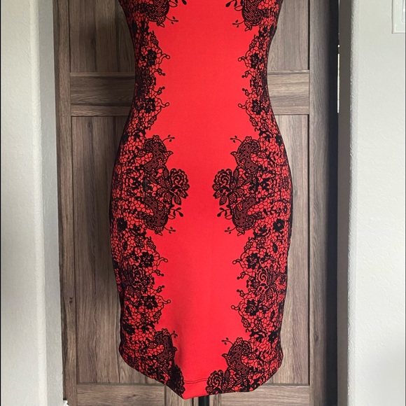 Flocked Velvet Bodycon Dress - Picture 12 of 14